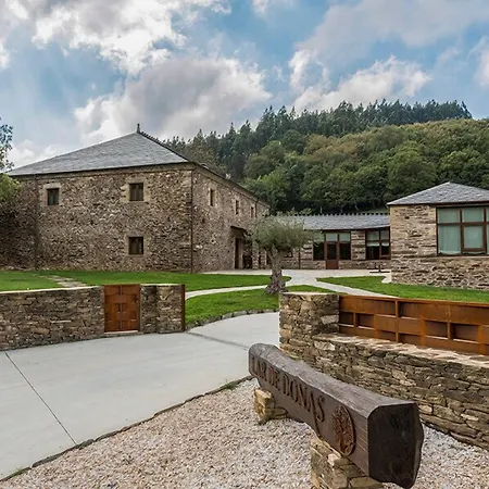 Lar De Donas Séjour à la campagne