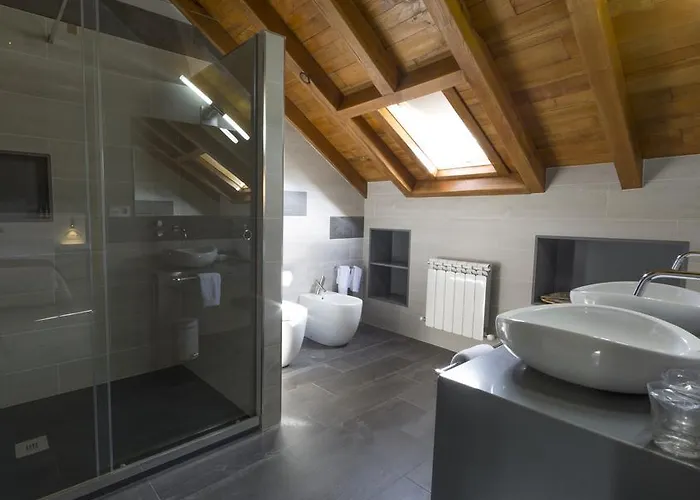 Lar De Donas Meira (Lugo)